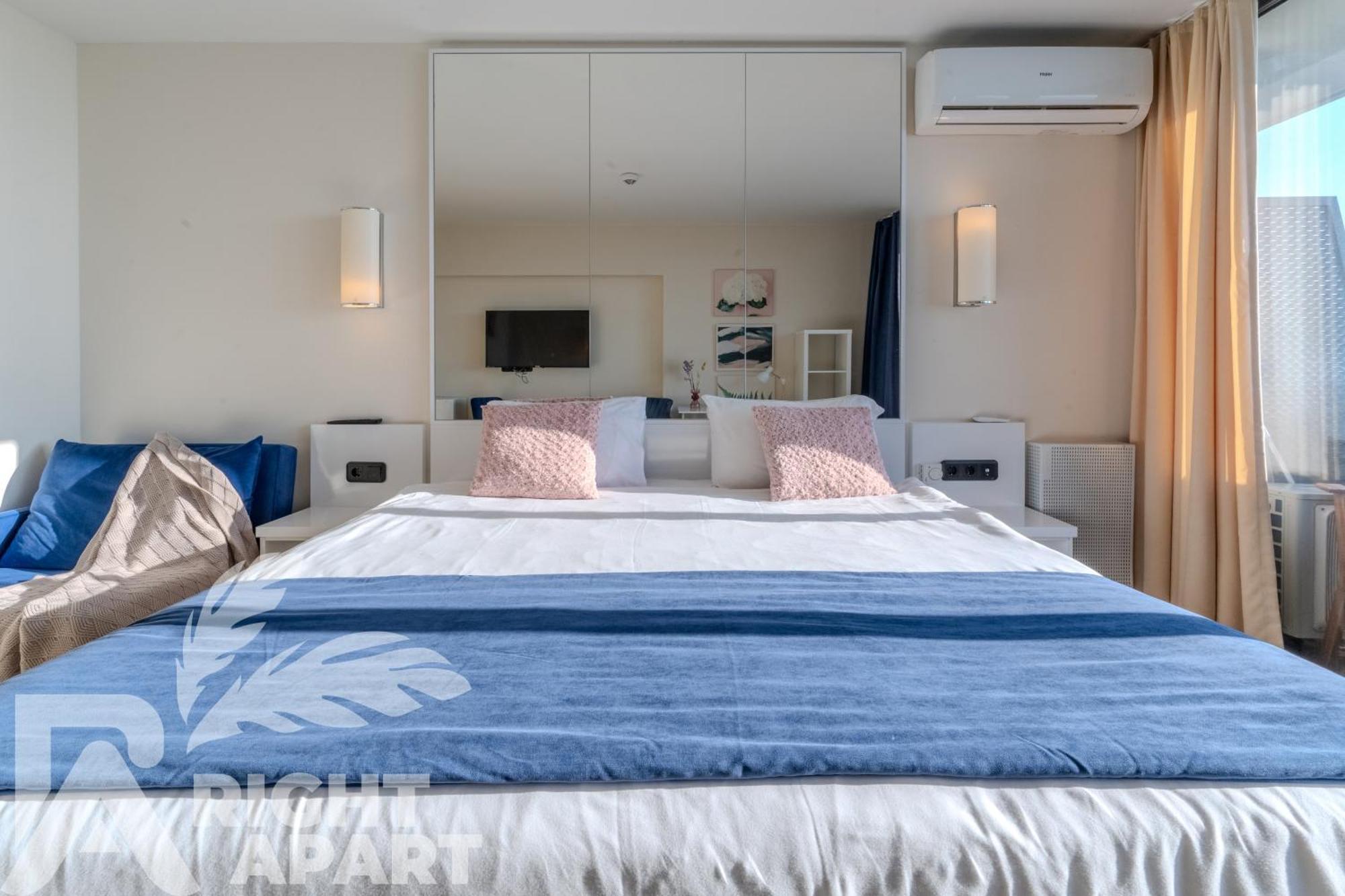 Orbi City Hotel Sea View Batumi Bagian luar foto