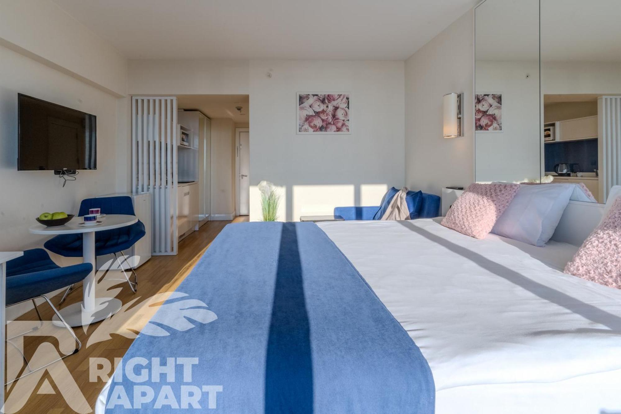 Orbi City Hotel Sea View Batumi Bagian luar foto