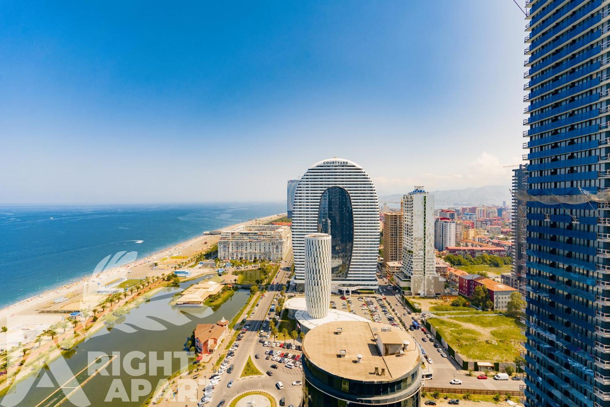 Orbi City Hotel Sea View Batumi Bagian luar foto